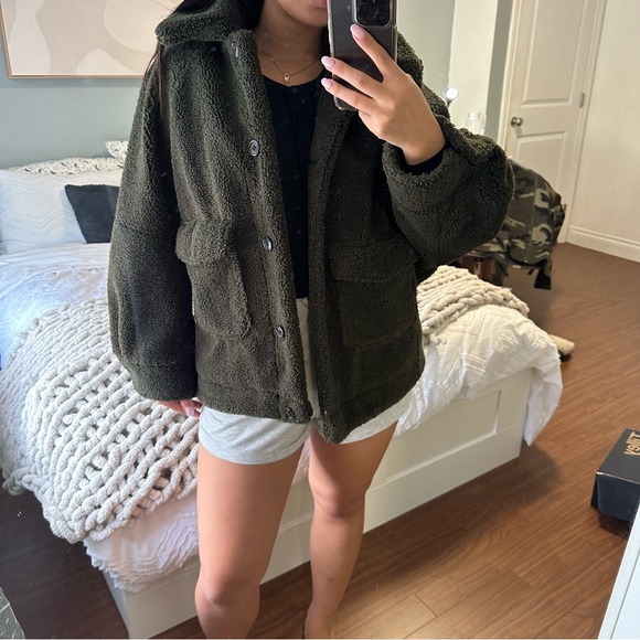 Zara Green Teddy Bear Coat - Picture 6 of 6